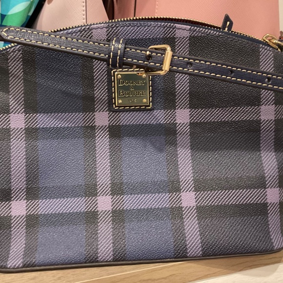 Dooney & Bourke Crossbody NWT 🎁GIFT READY - Picture 8 of 9